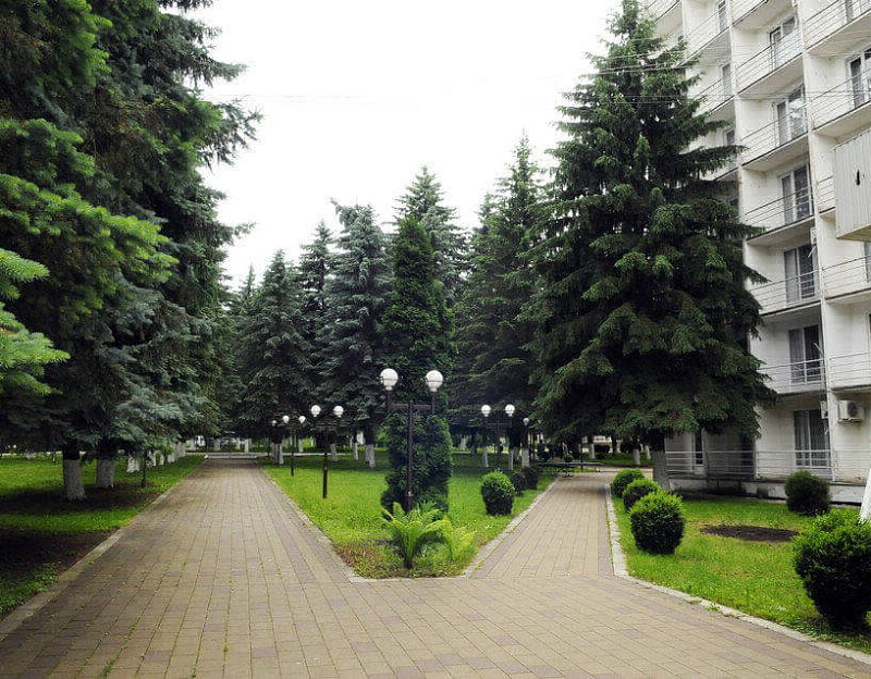 Санаторий &laquo;Горный родник&raquo; г. Нальчик. Территория
